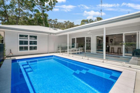 11 Esprit Drive - Rainbow Shores. Swimming Pool - Wifi - Walk to beach